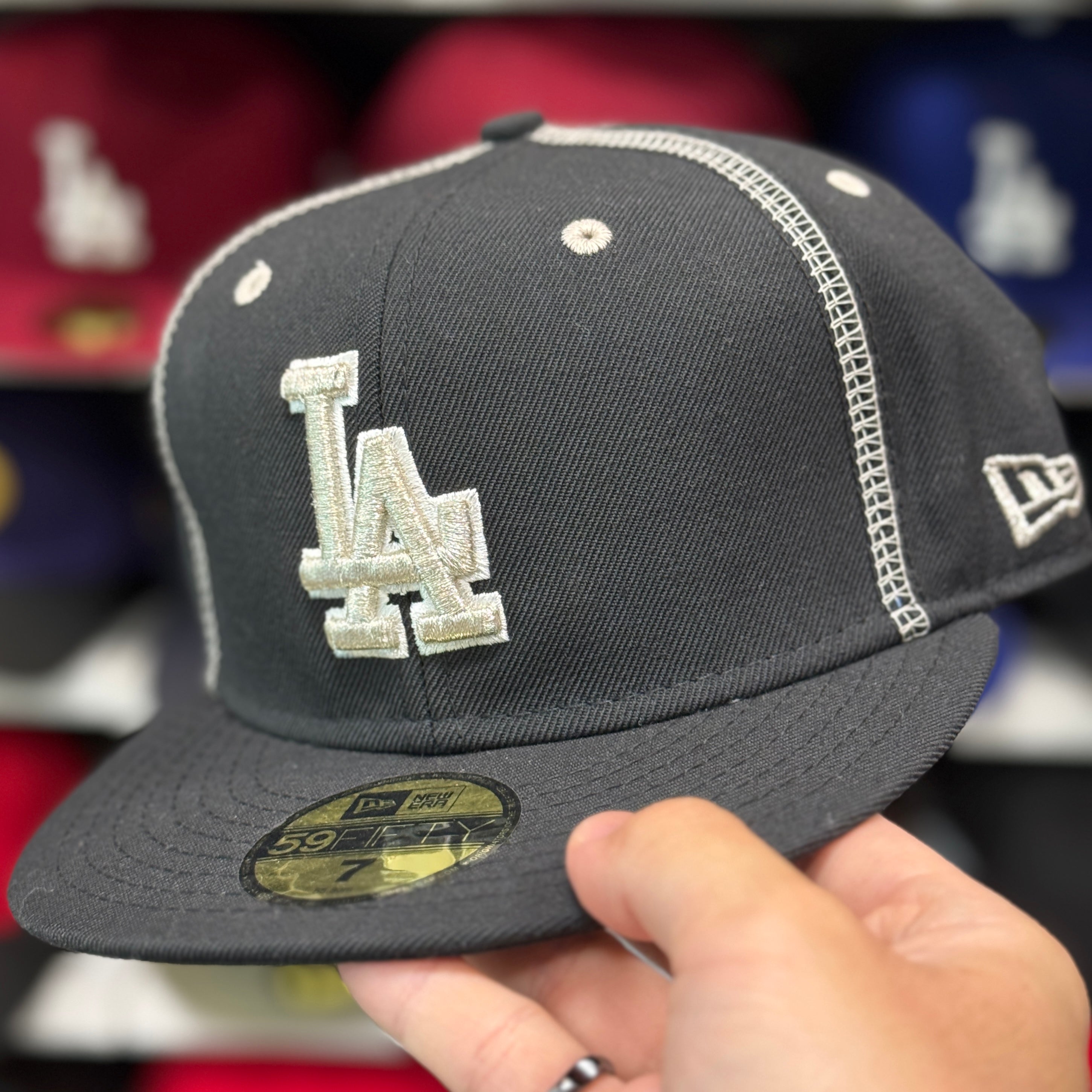 New Era Los Angeles Dodgers 'C' Black 59FIFTY Fitted Hat - Product Image