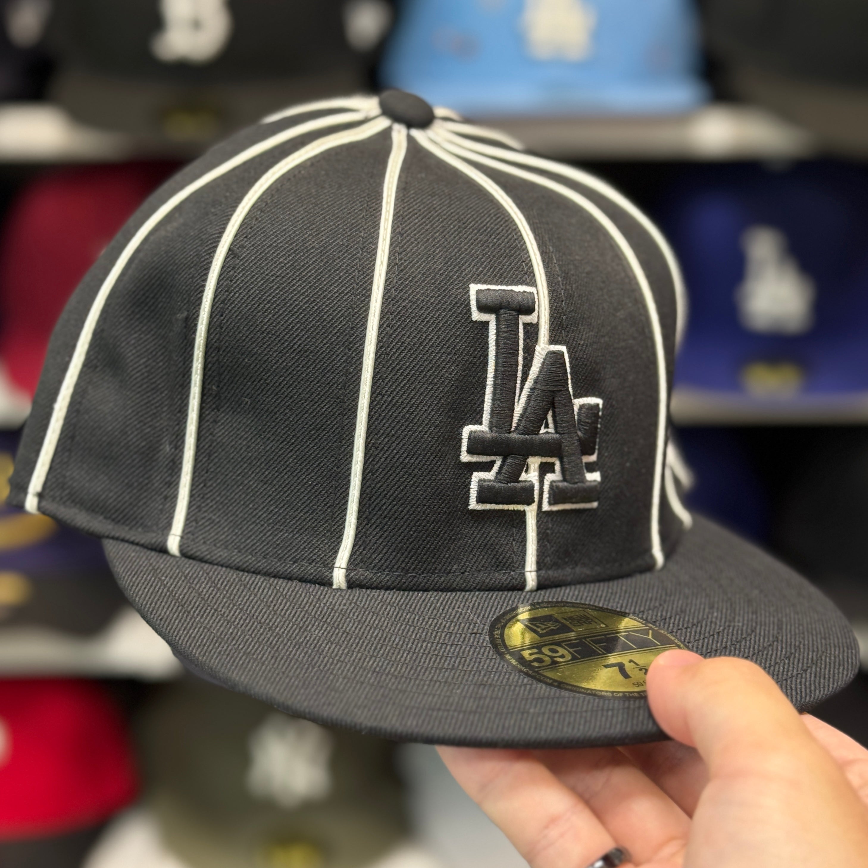 New Era Los Angeles Dodgers 'Pinstripe' Black 59FIFTY Fitted Hat - Product Image