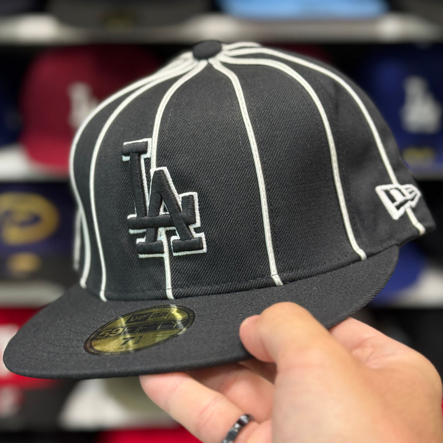New Era Los Angeles Dodgers 'Pinstripe' Black 59FIFTY Fitted Hat - Product Image
