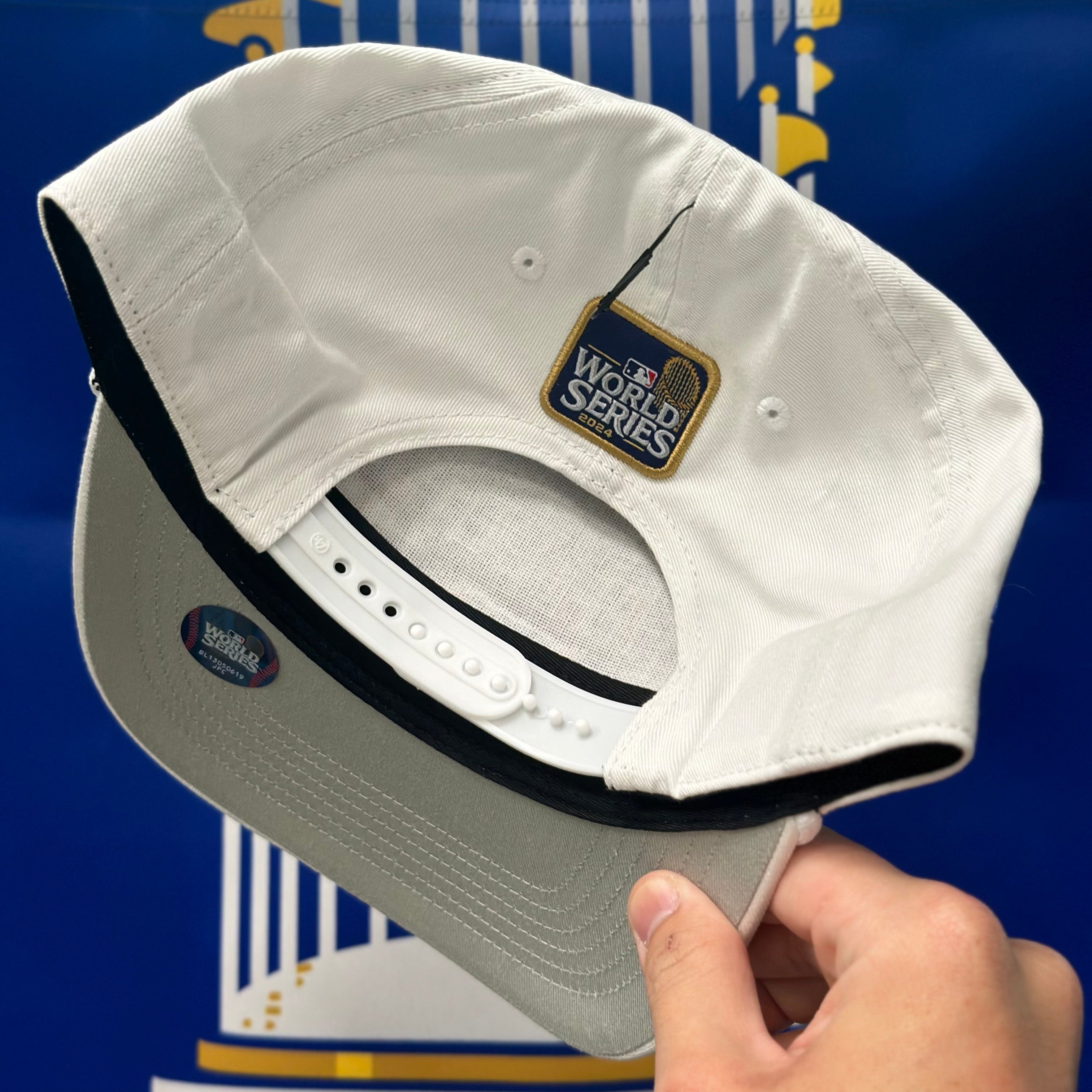 Los Angeles Dodgers '2024 World Series Champions' White '47 Brand Snapback - Product Image