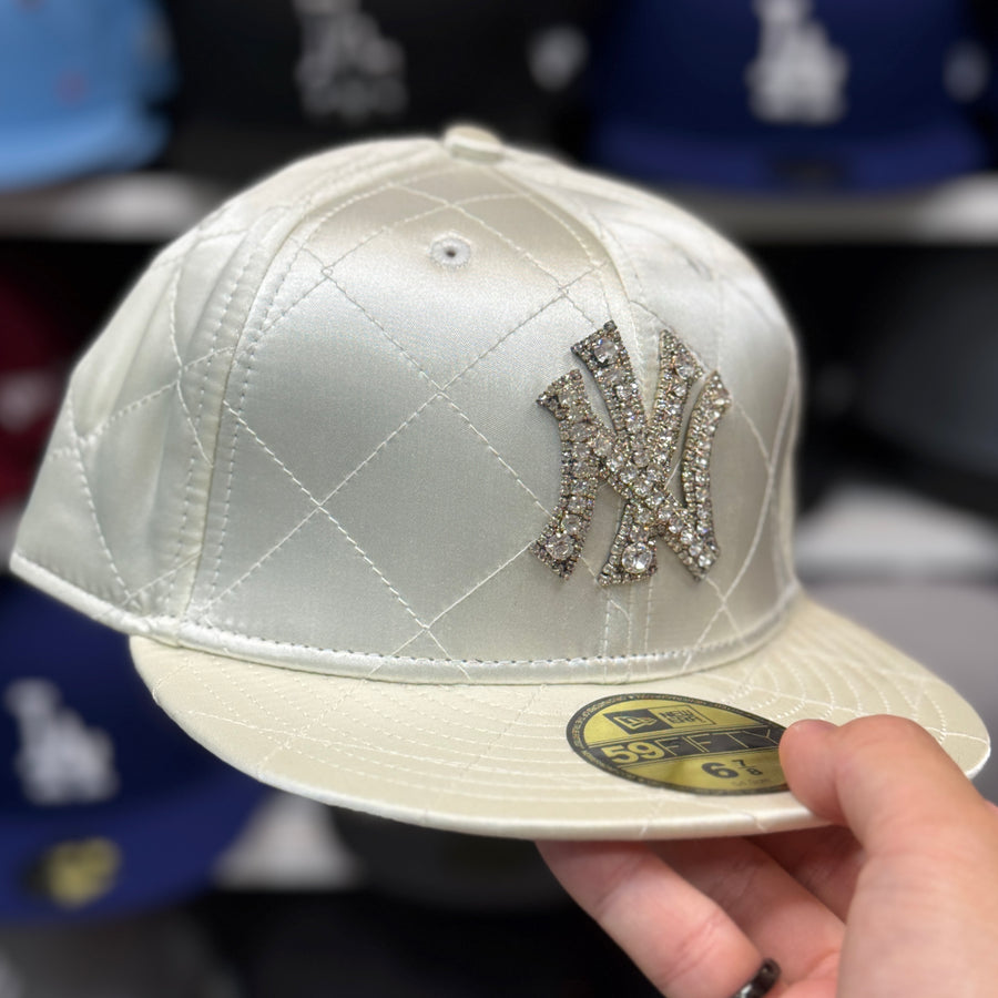 New Era New York Yankees 'Satin Ice' Pearl 59FIFTY Fitted Hat - Product Image