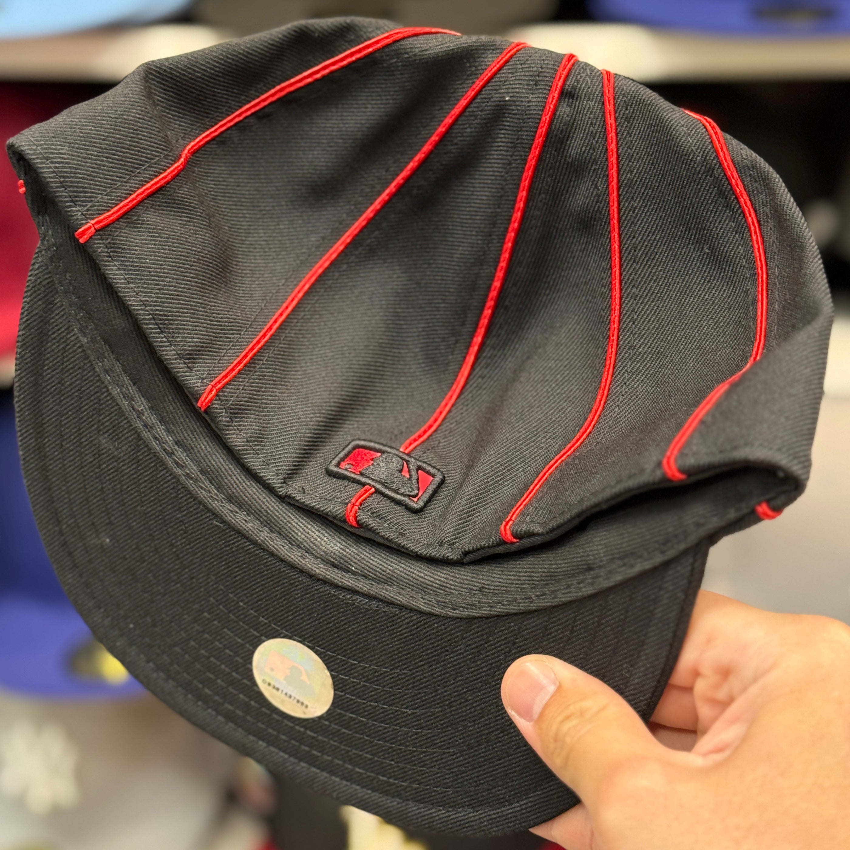 New Era Los Angeles Dodgers 'Red Pinestipe' Black 59FIFTY Fitted Hat - Product Image