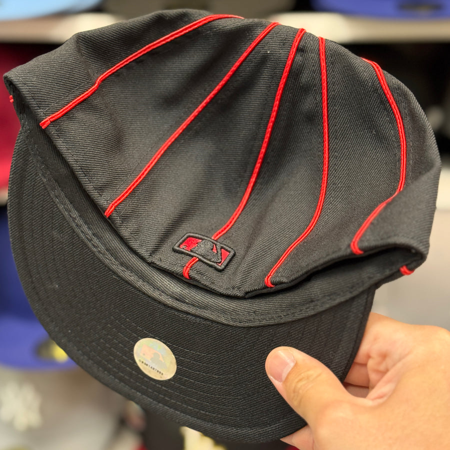 New Era Los Angeles Dodgers 'Red Pinestipe' Black 59FIFTY Fitted Hat - Product Image
