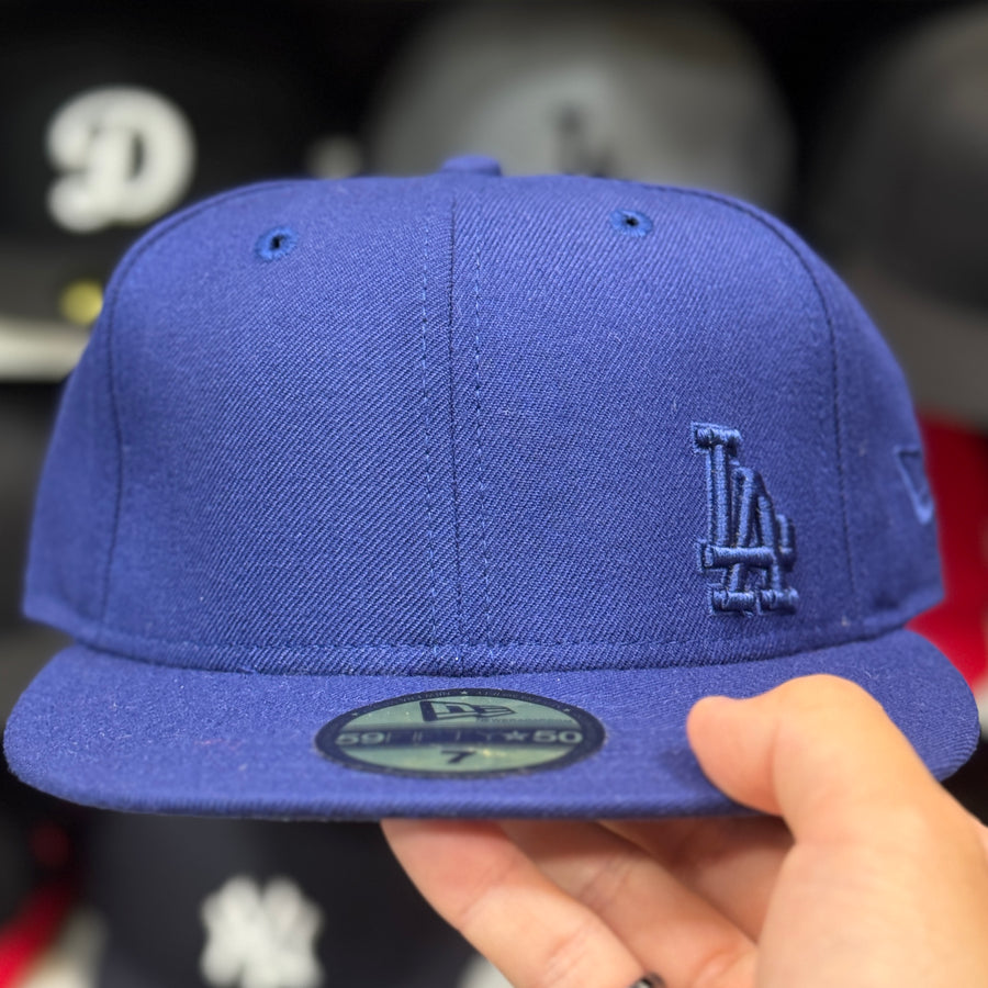 New Era Los Angeles Dodgers 'Mini Logo' Blue 59FIFTY Fitted Hat - Product Image