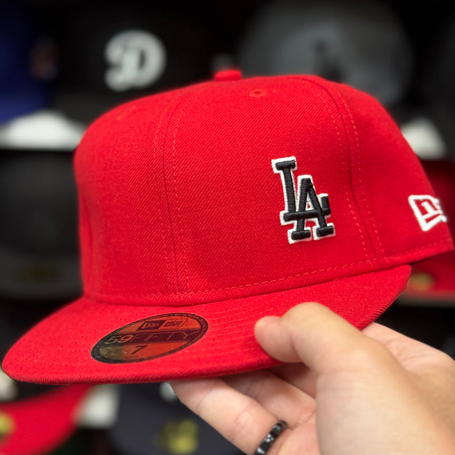 New Era Los Angeles Dodgers 'Mini Logo' Red 59FIFTY Fitted Hat - Product Image