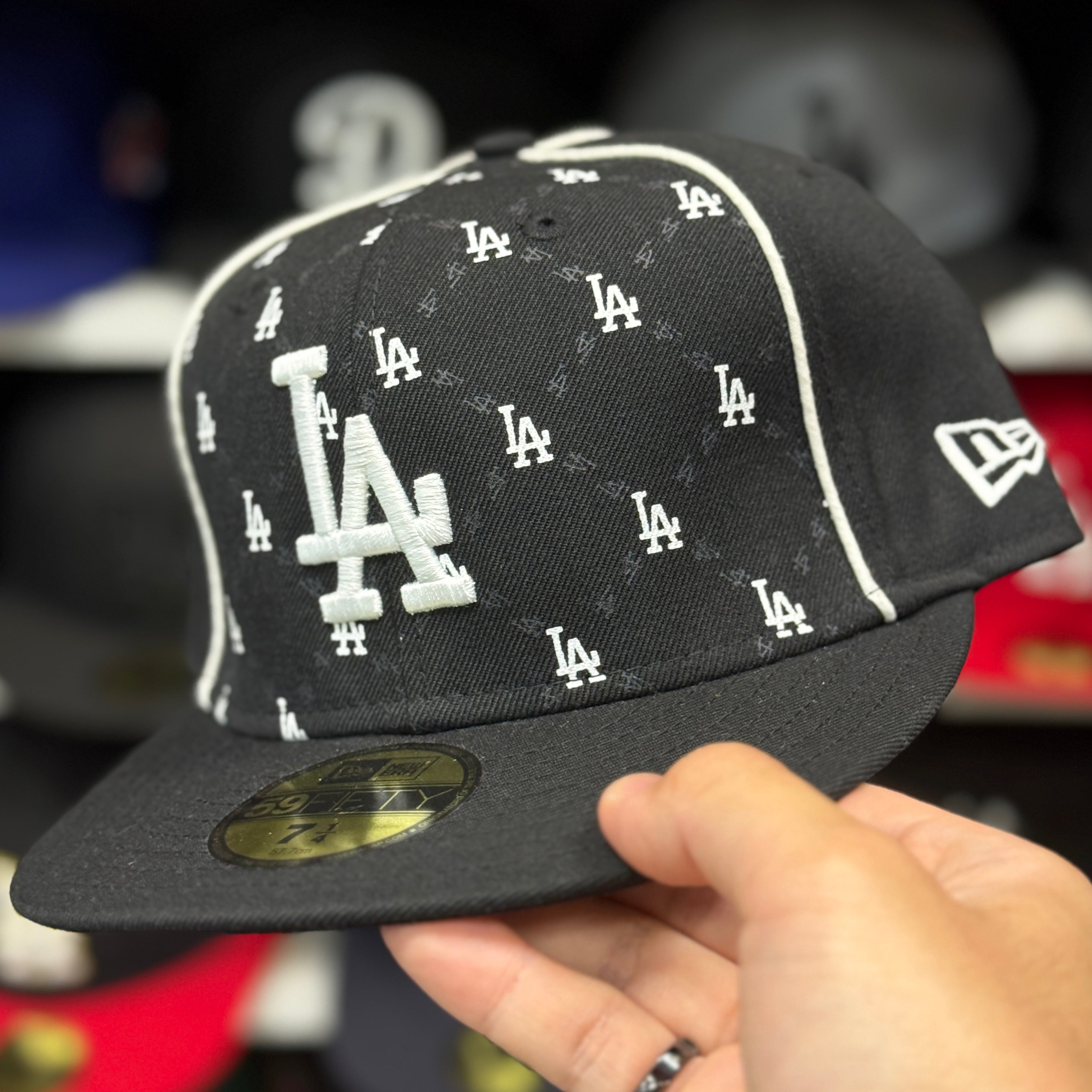 New Era Los Angeles Dodgers 'Monogram' Black 59FIFTY Fitted Hat - Product Image