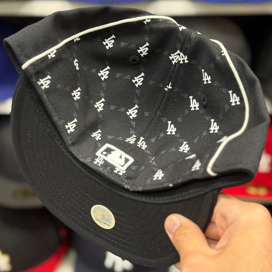 New Era Los Angeles Dodgers 'Monogram' Black 59FIFTY Fitted Hat - Product Image
