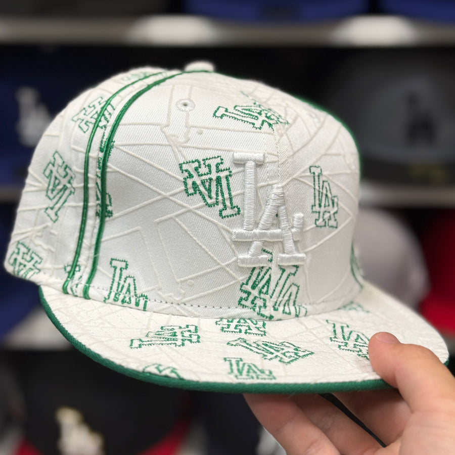 New Era Los Angeles Dodgers 'Green Scatter' White 59FIFTY Fitted Hat - Product Image