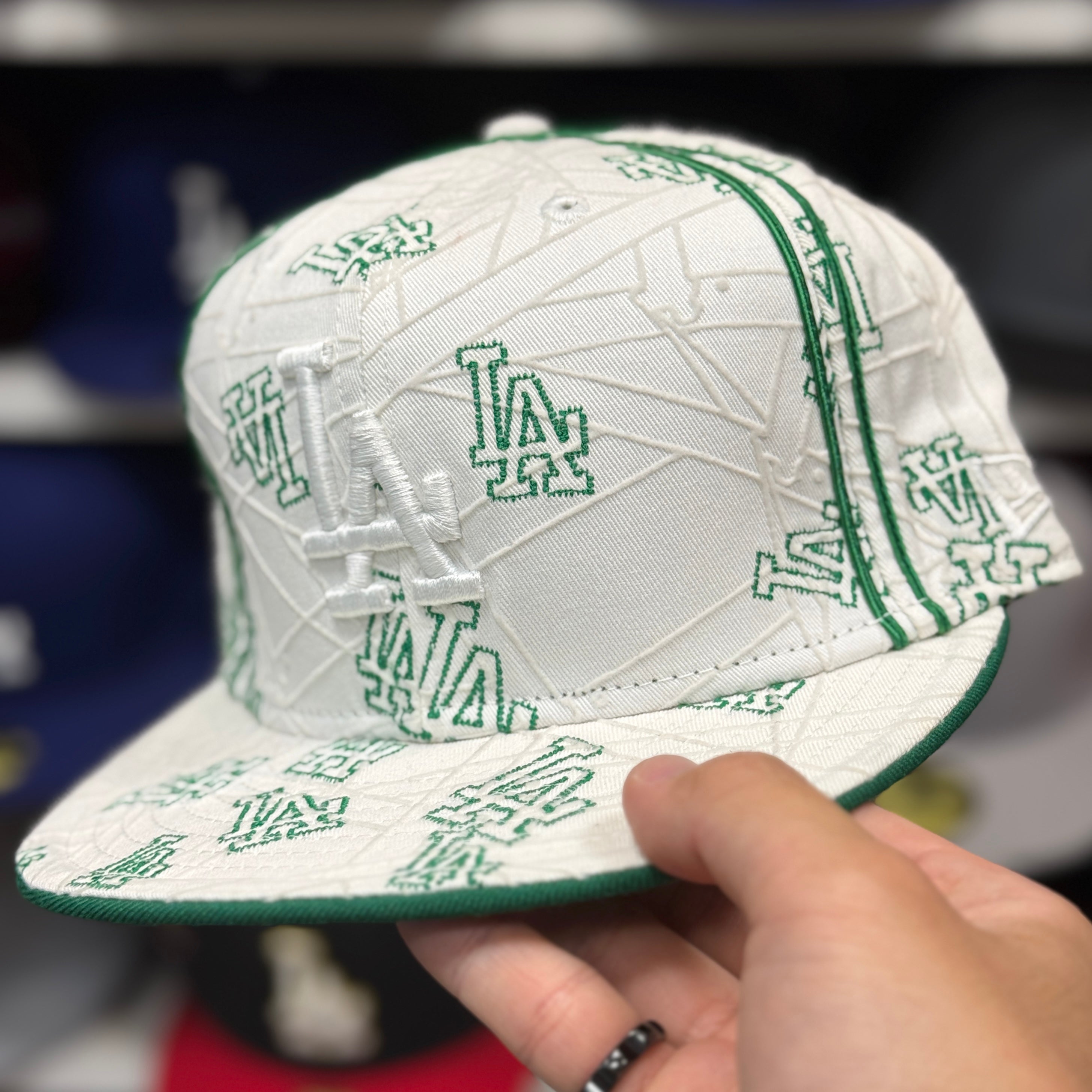 New Era Los Angeles Dodgers 'Green Scatter' White 59FIFTY Fitted Hat - Product Image