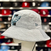 New Era Philadelphia Eagles Bucket Hat | Silver / Green Under Brim - Product Image