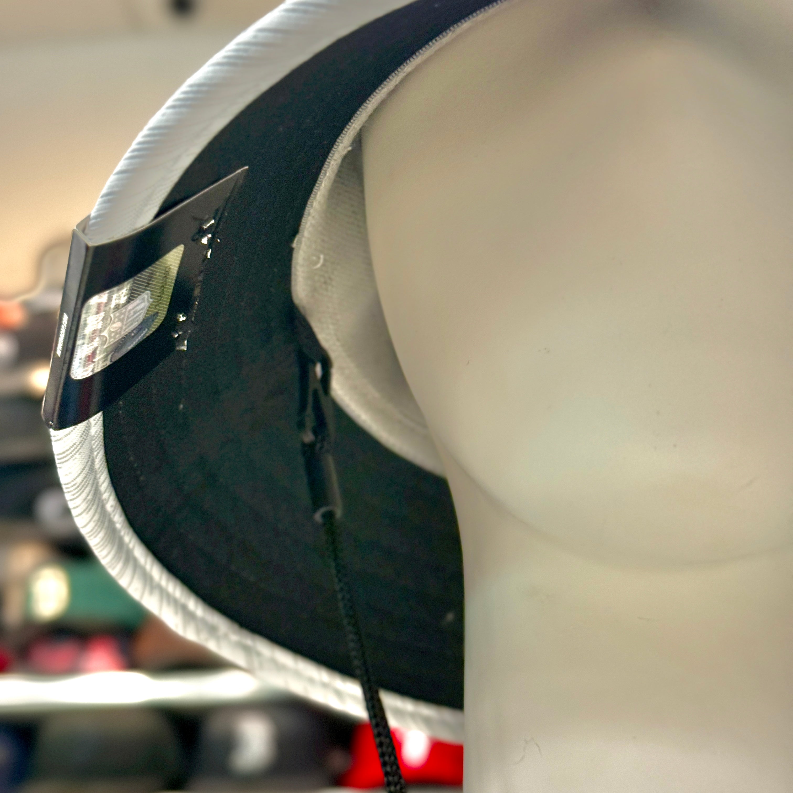 New Era New Orleans Saints Bucket Hat | Silver / Black Under Brim - Product Image