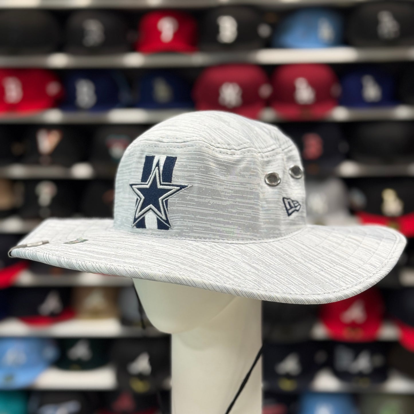 New Era Dallas Cowboys Fisherman Hat | Silver / Blue Under Brim