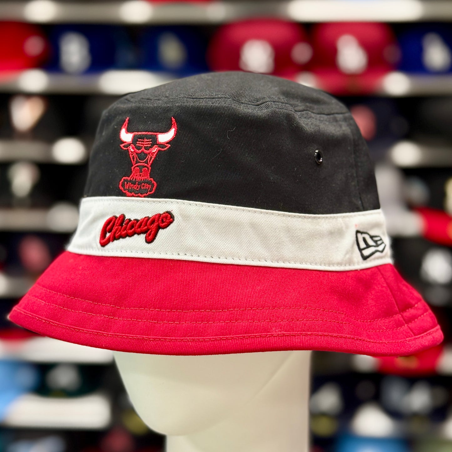 New Era Chicago Bulls Bucket Hat | Multicolor