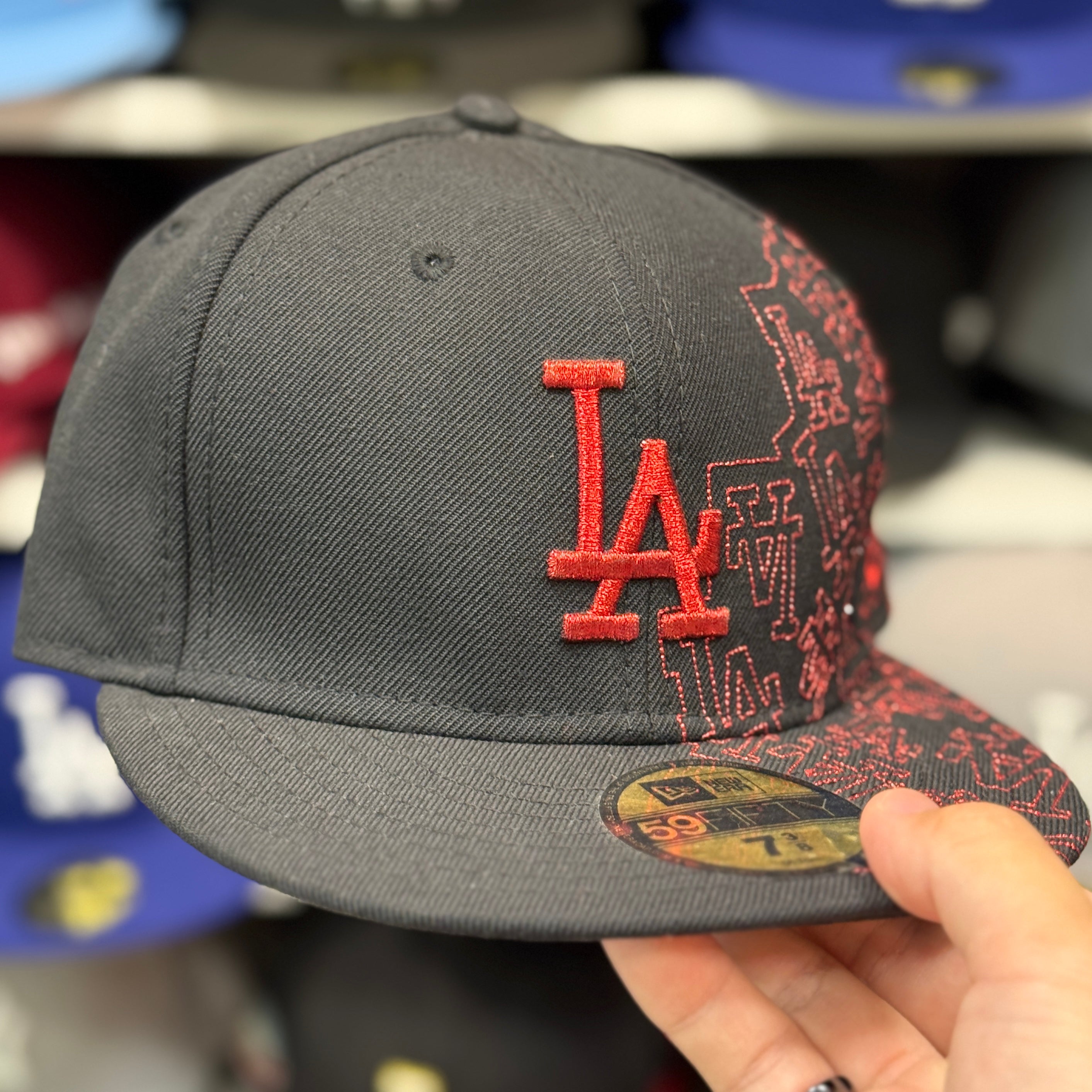New Era Los Angeles Dodgers 'Logo Flood' Black 59FIFTY Fitted Hat - Product Image
