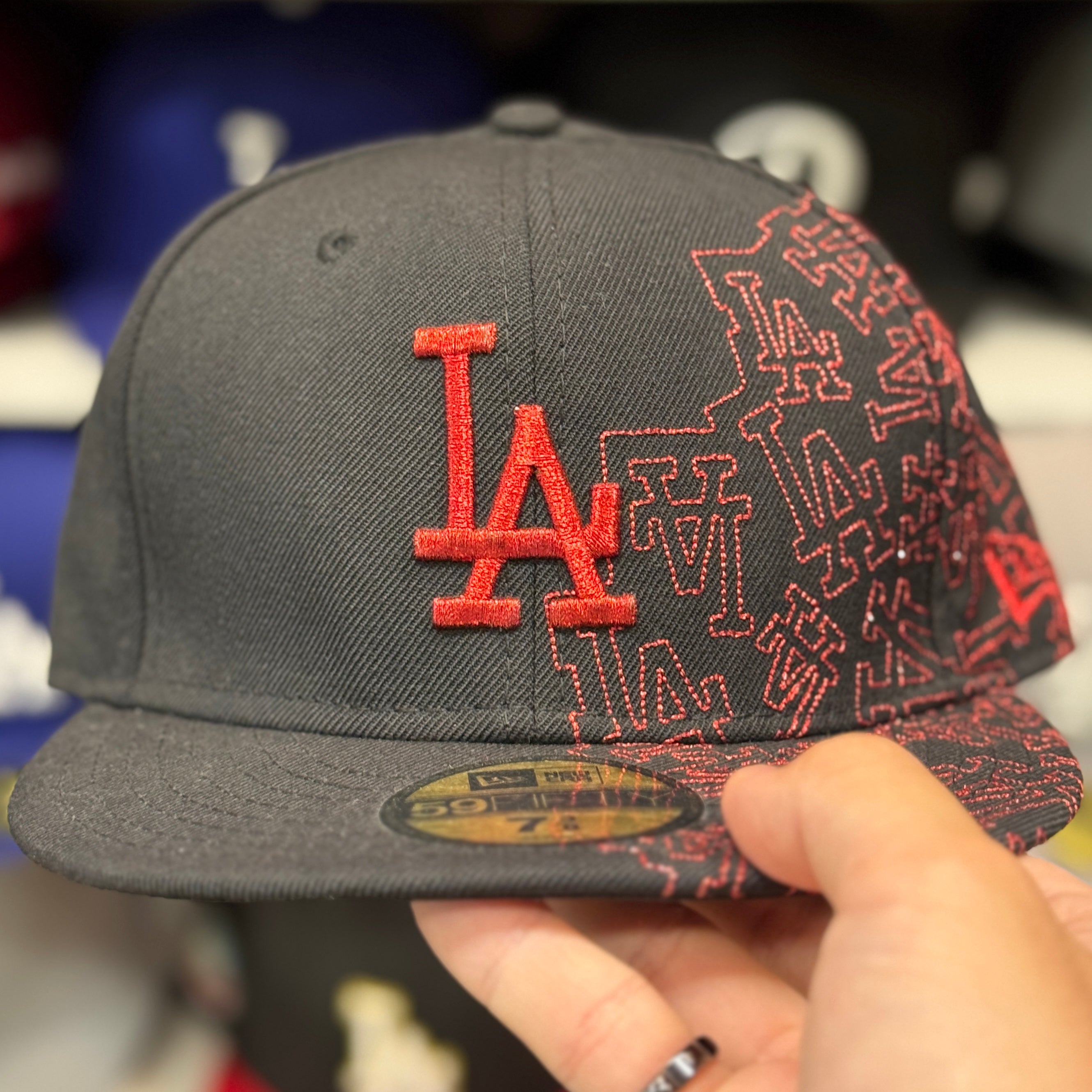 New Era Los Angeles Dodgers 'Logo Flood' Black 59FIFTY Fitted Hat - Product Image
