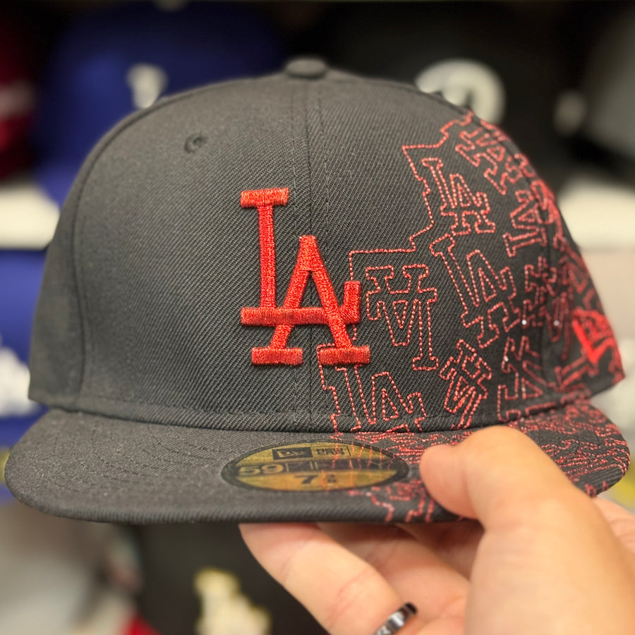 New Era Los Angeles Dodgers 'Logo Flood' Black 59FIFTY Fitted Hat - Product Image
