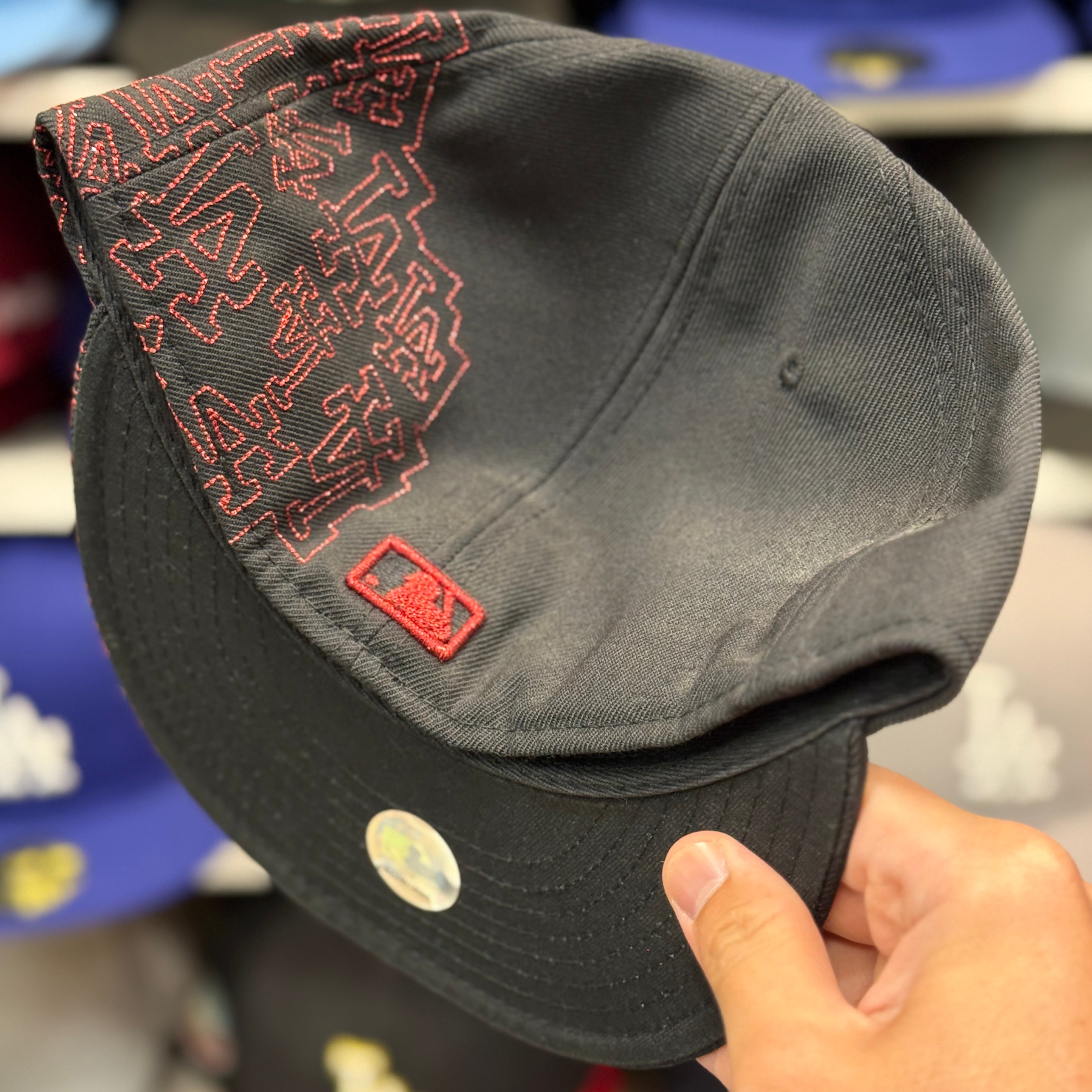 New Era Los Angeles Dodgers 'Logo Flood' Black 59FIFTY Fitted Hat - Product Image