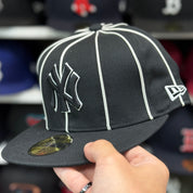 New Era New York Yankees 'Pinstripe' Black 59FIFTY Fitted Hat - Product Image