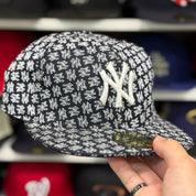 New Era New York Yankees 'Wallpaper Pack' Navy 59FIFTY Fitted Hat - Product Image