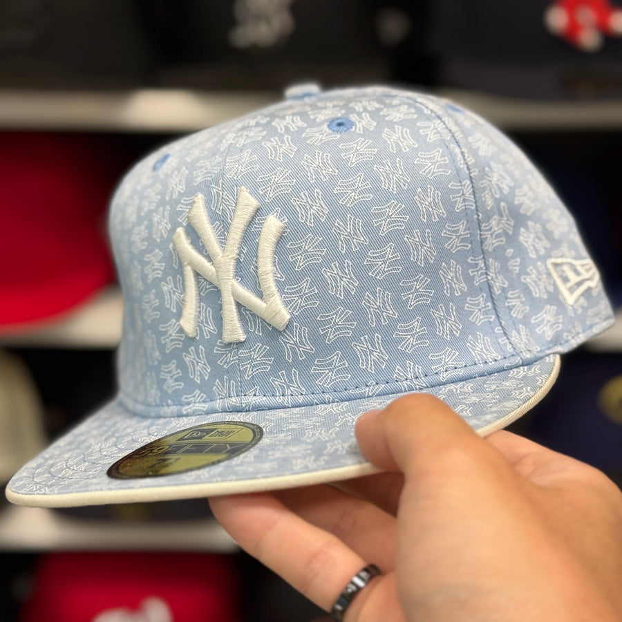 New Era New York Yankees 'Wallpaper Pack' Baby Blue 59FIFTY Fitted Hat - Product Image