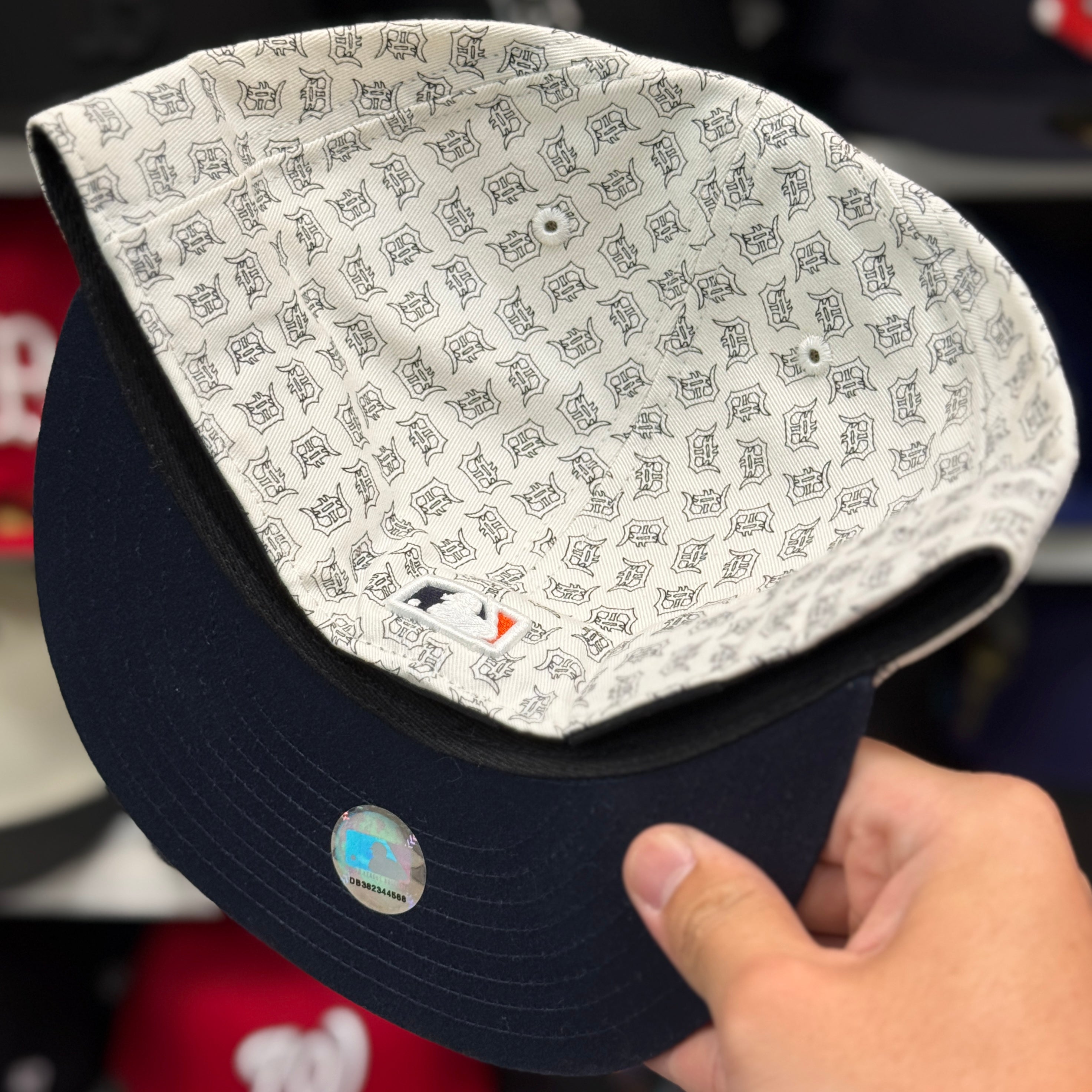 New Era Detroit Tigers 'Wallpaper Pack' White 59FIFTY Fitted Hat - Product Image