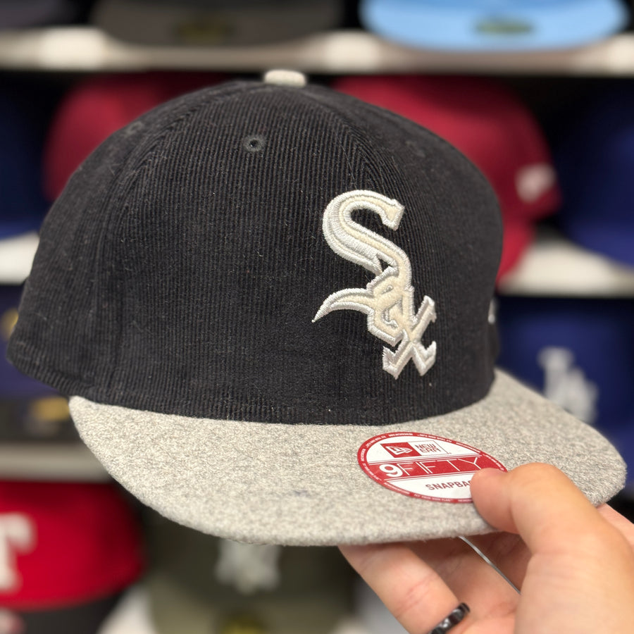 New Era Chicago White Sox 'Corduroy' Black/Silver 9FIFTY Snapback - Product Image