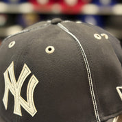 New Era New York Yankees 'Vintage Suede' Black 59FIFTY Fitted Hat - Product Image
