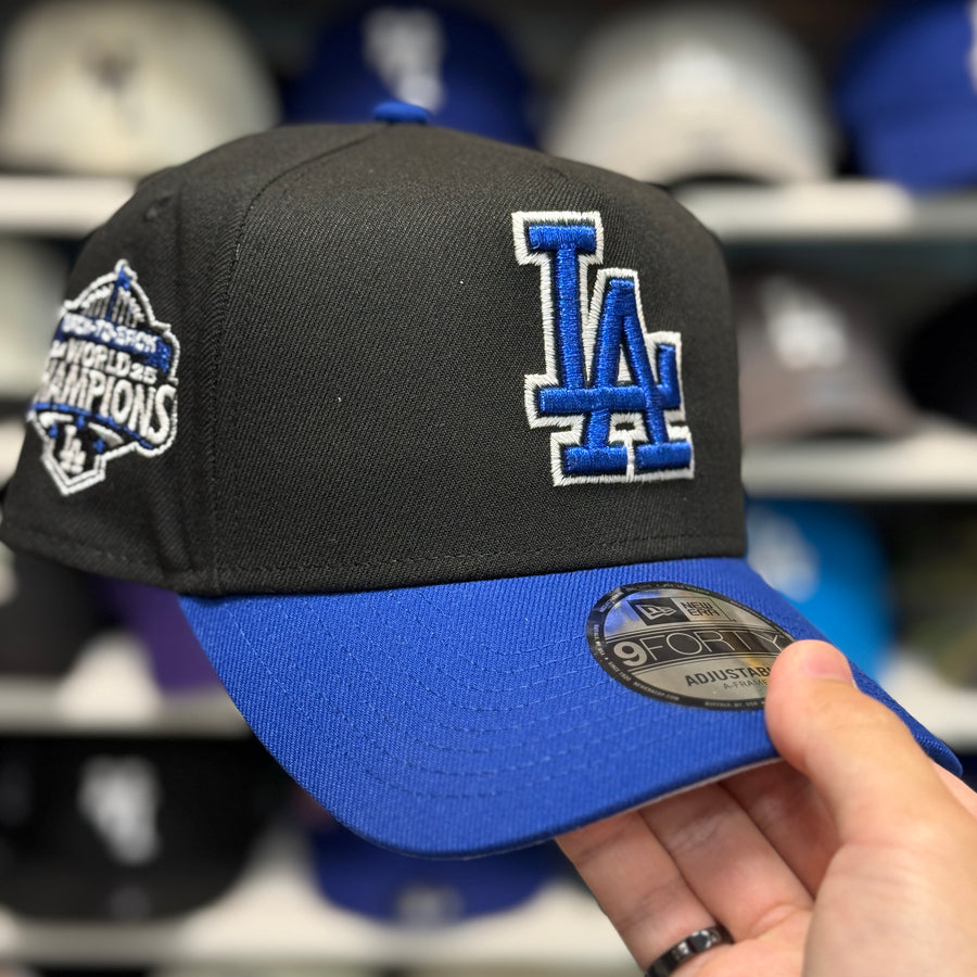 New Era Los Angeles Dodgers 'Back to Back World Series Champions' A-Frame Black/Navy 9FORTY Snapback - Product Image