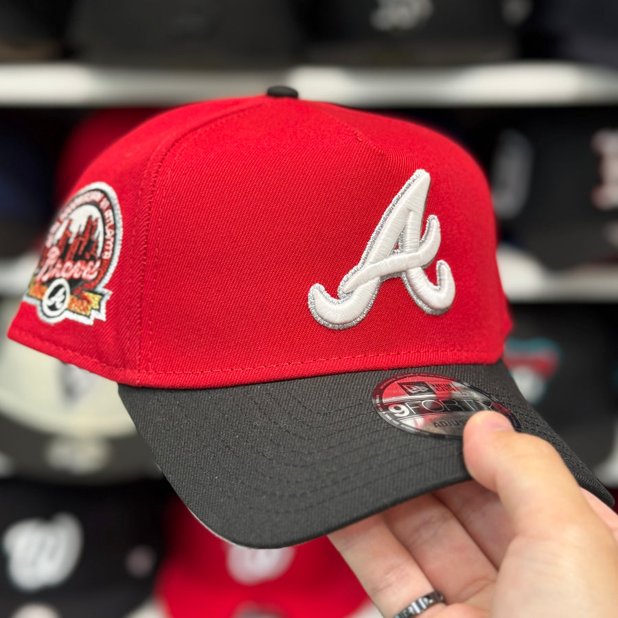 New Era Atlanta Braves '40th Anniversary' A-Frame Red/Black 9FORTY Snapback - Product Image