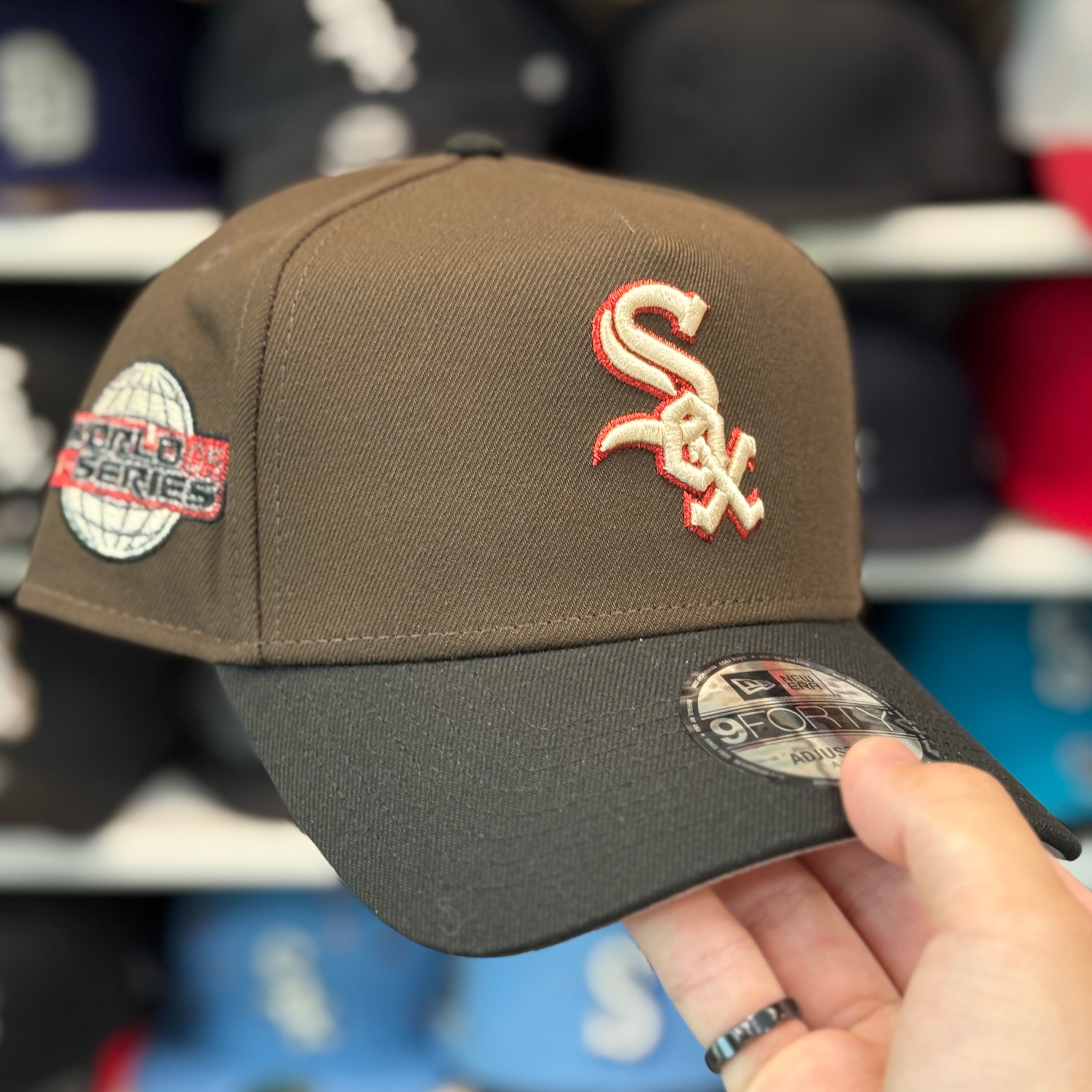 New Era Chicago White Sox '2005 World Series' A-Frame Brown/Black 9FORTY Snapback - Product Image