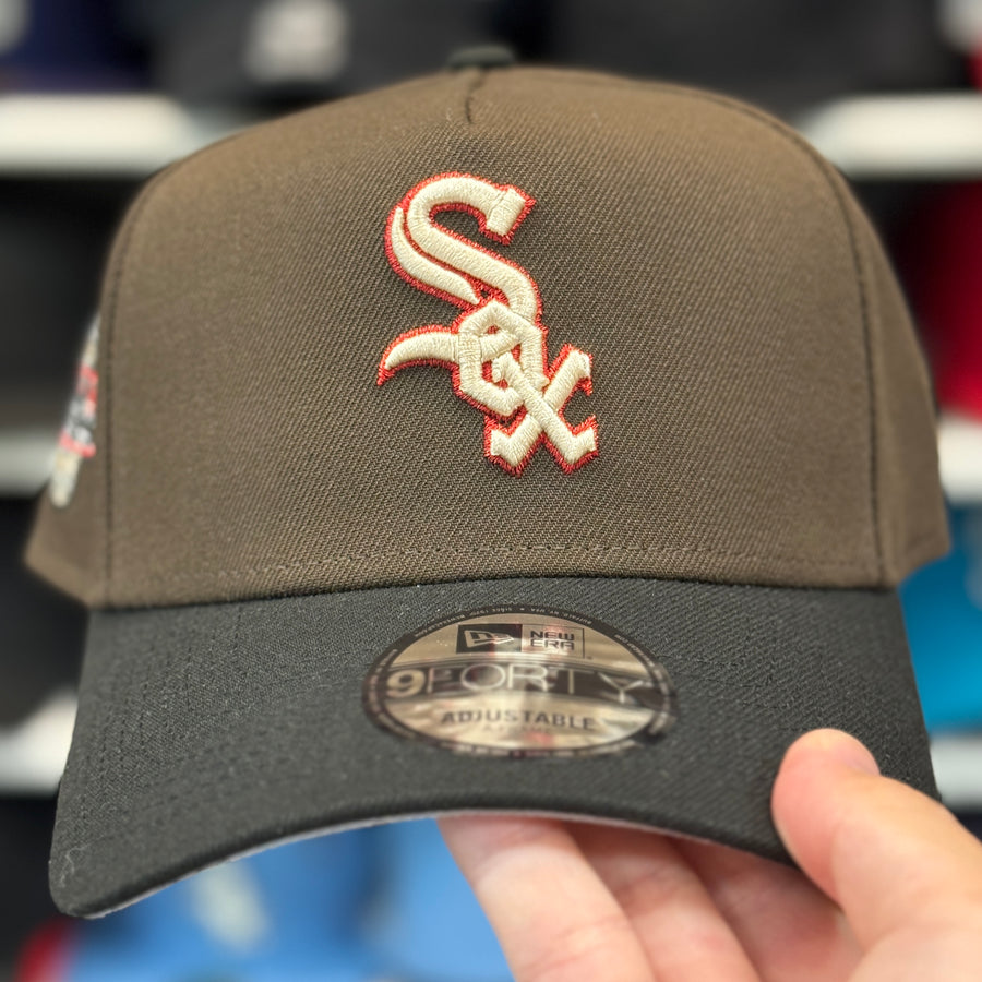 New Era Chicago White Sox '2005 World Series' A-Frame Brown/Black 9FORTY Snapback - Product Image