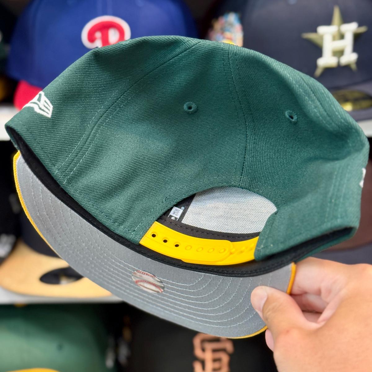 New Era Oakland Athletics Upside Down Logo '1988 World Series' Green/Yellow 9FIFTY Snapback - Product Image