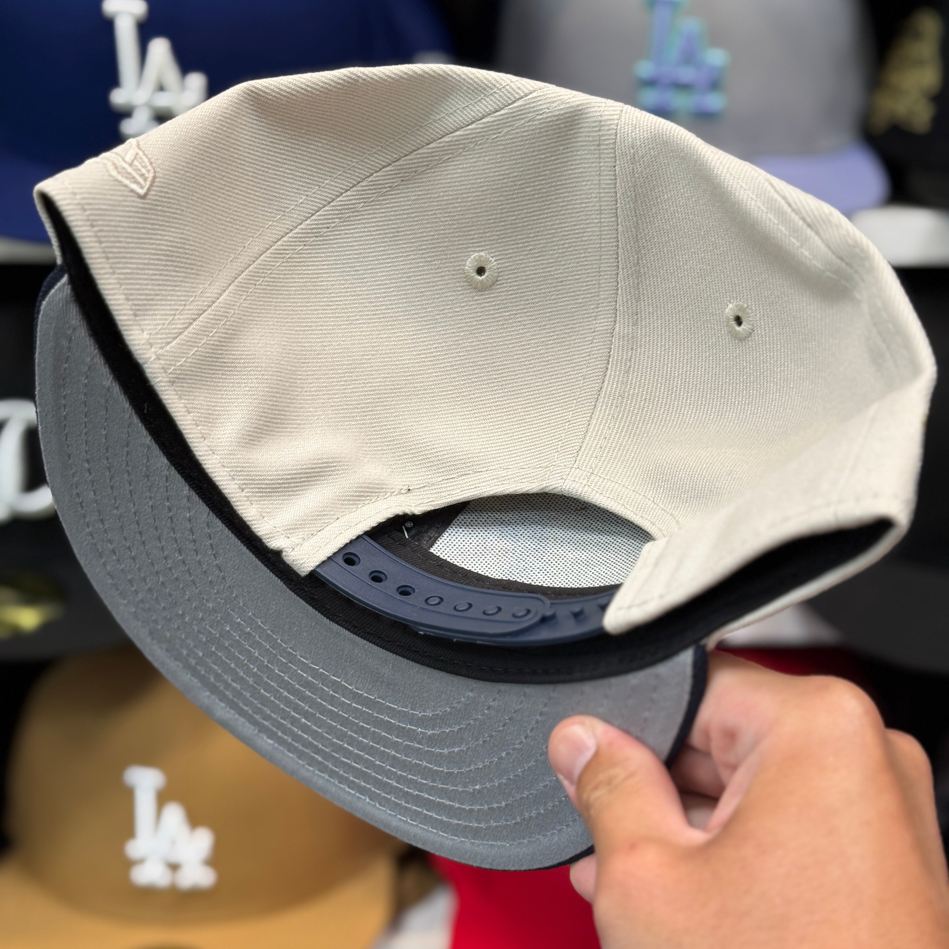 New Era Charros de Jalisco 'Campeones' Creme/Navy 9FIFTY Snapback - Product Image