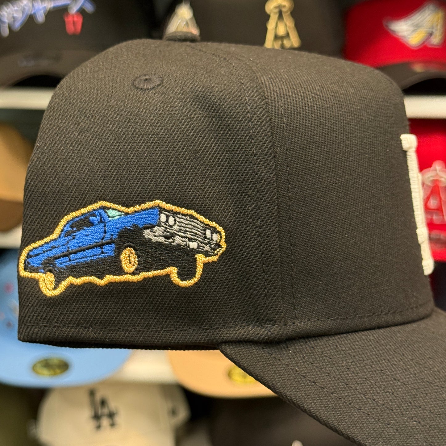New Era Los Angeles Dodgers 'Lowrider Palm Tree' A-Frame 9FORTY Snapback Black - Blue Under Brim