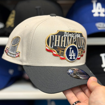 New Era Los Angeles Dodgers '2025 World Series Champions' A-Frame Cream/Charcoal 9FORTY Snapback