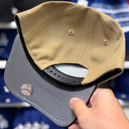 New Era Los Angeles Dodgers '40th Anniversary' A-Frame Tan/Black 9FIFTY Snapback | Glow in the Dark - Product Image