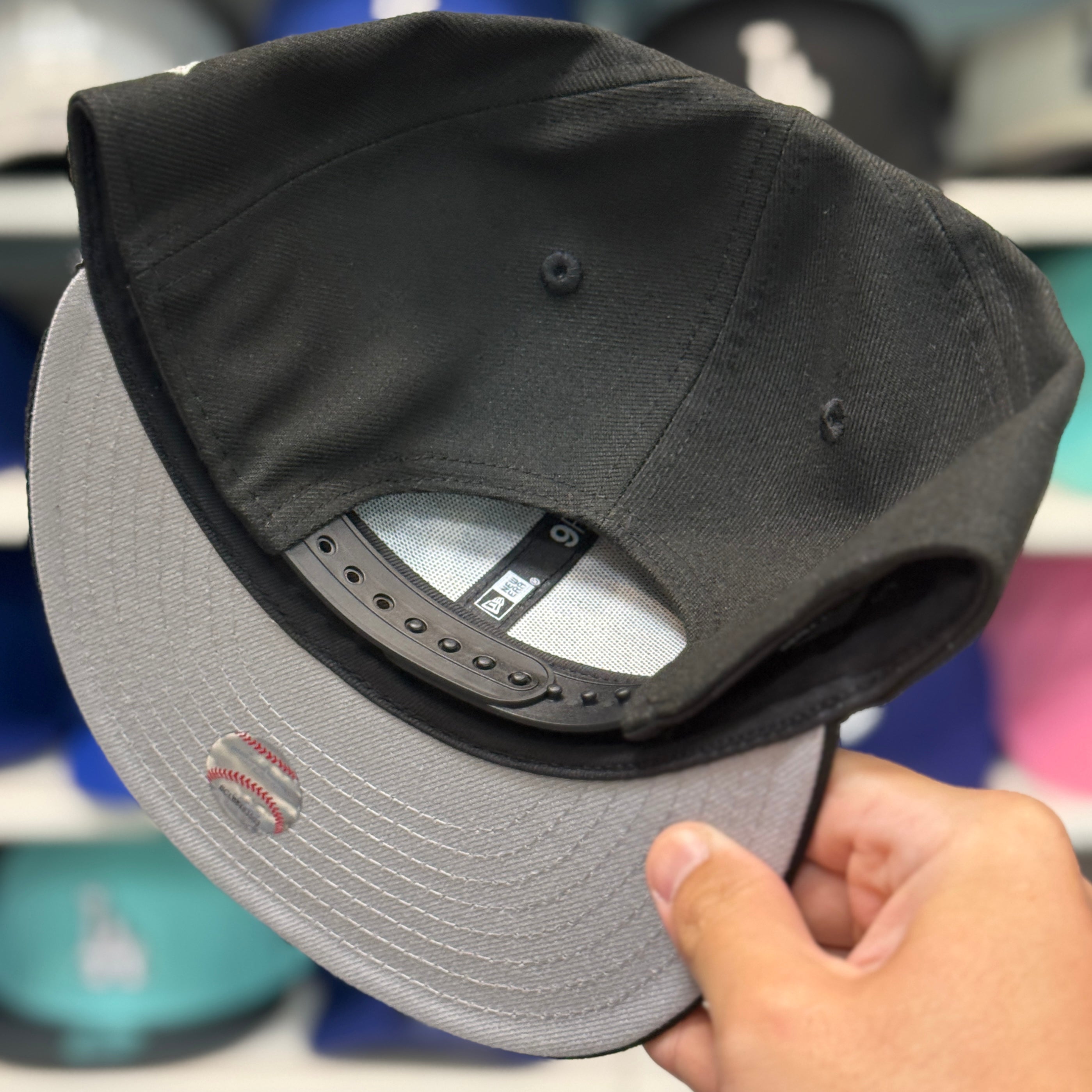 New Era Los Angeles Dodgers 'City Connect' Black 9FIFTY Snapback - Product Image