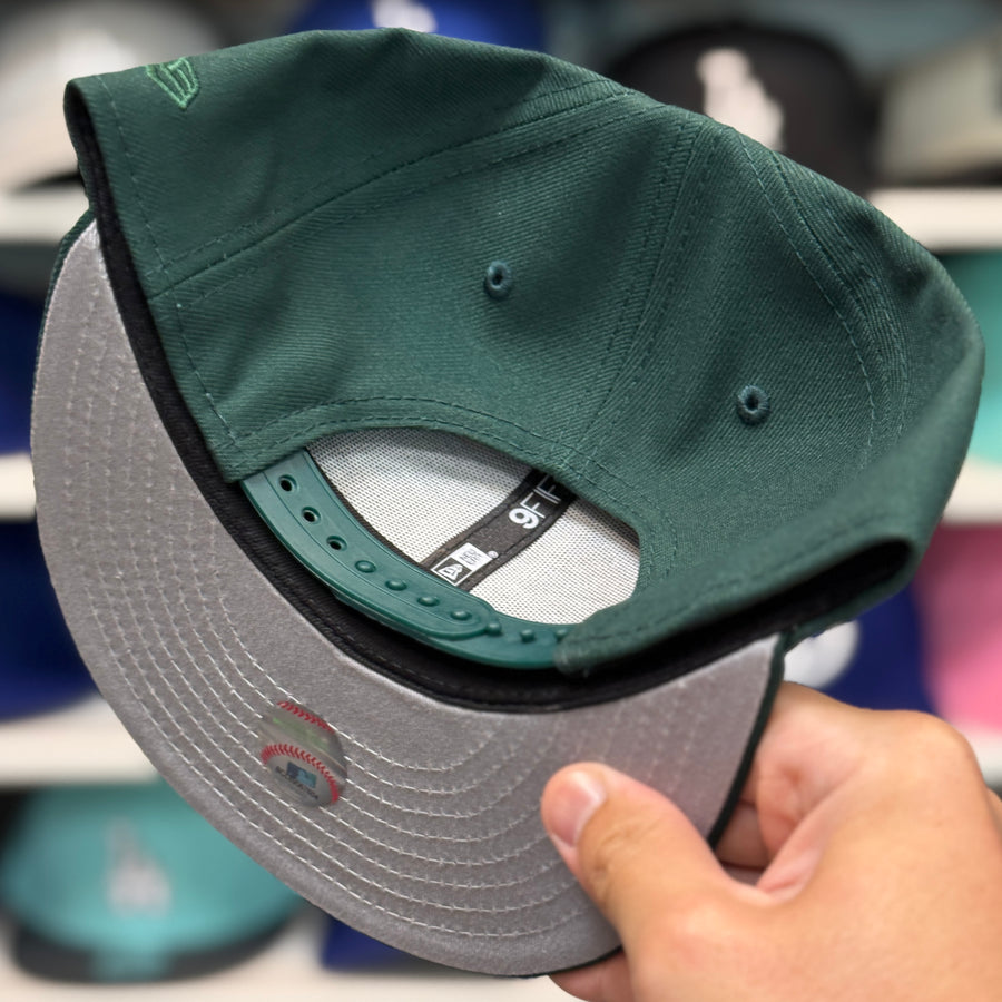 Youth New Era Los Angeles Dodgers Dark Green 9FIFTY Snapback - Product Image