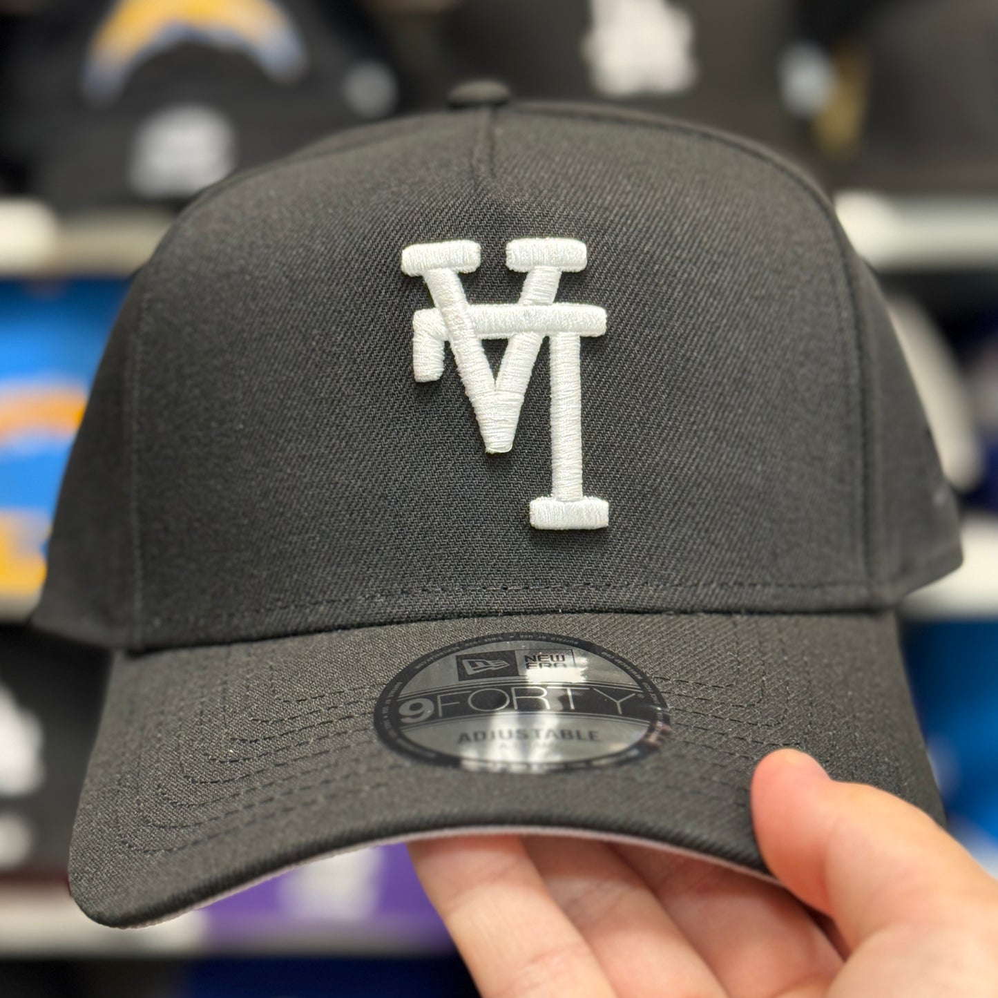 New Era Los Angeles Dodgers 'Upside Down Logo' A-Frame Black 9FORTY Snapback