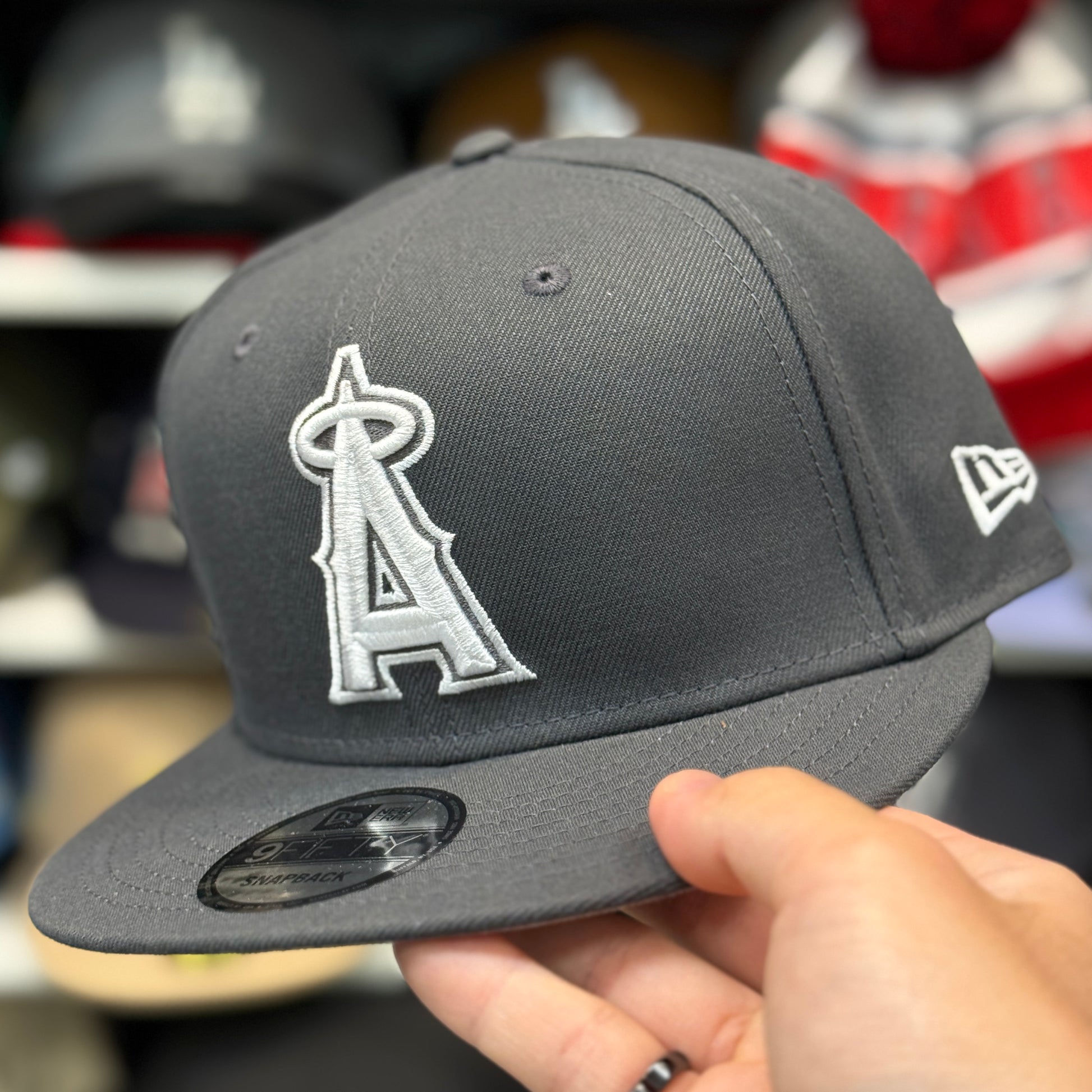 New Era Los Angeles Angels Gray 9FIFTY Snapback - Product Image