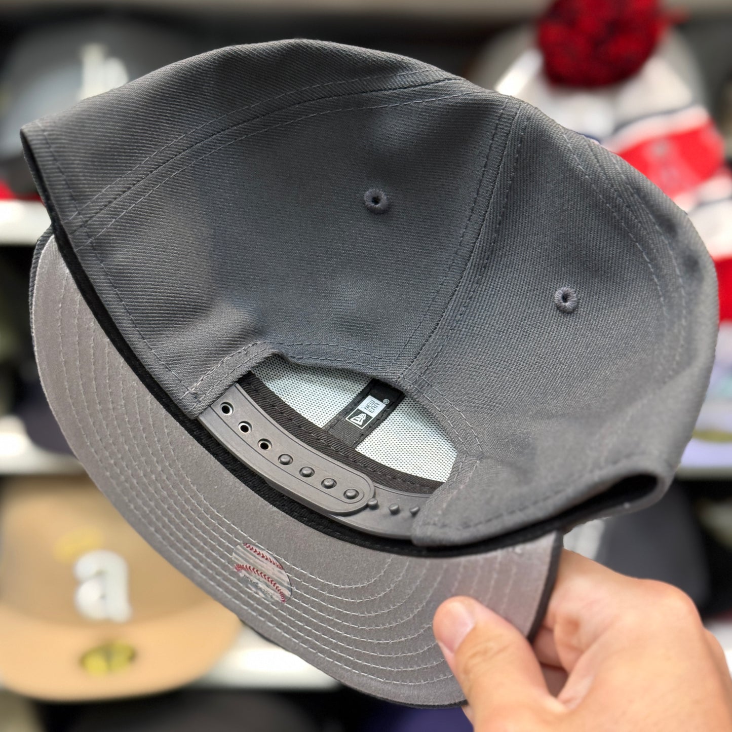 New Era Los Angeles Angels Gray 9FIFTY Snapback - Product Image
