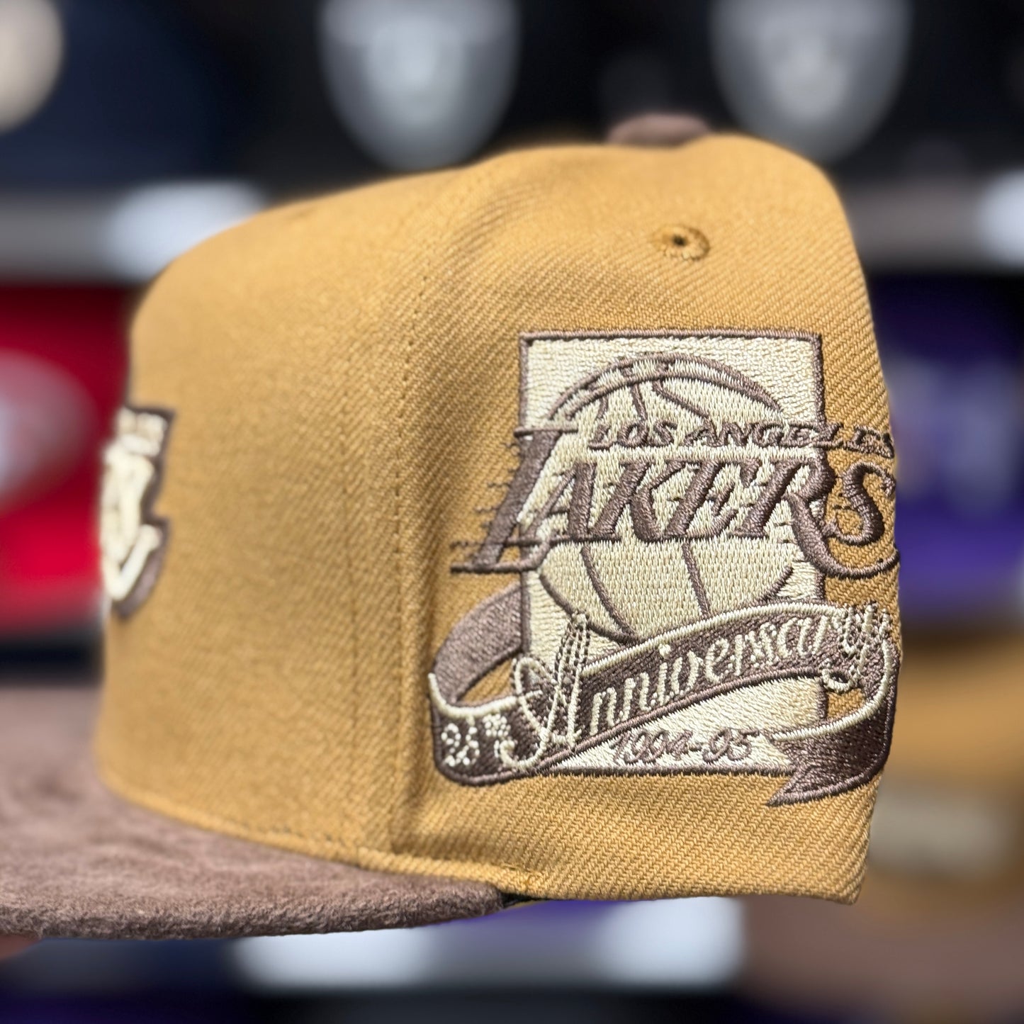 Los Angeles Lakers '25th Anniversary' 2T Tan Mitchell & Ness Buckle | Suede Brim