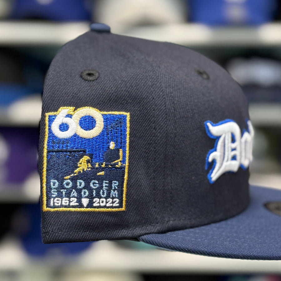 New Era Los Angeles Dodgers Gothic Script '60th Anniversary' Black/Navy 9FIFTY Snapback - Product Image