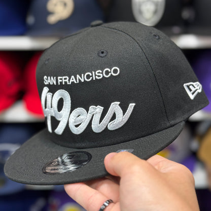 New Era San Francisco 49ers 'Large Script Logo' Black 9FIFTY Snapback - Product Image