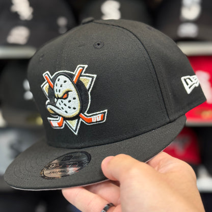 New Era Anaheim Ducks Black 9FIFTY Snapback - Product Image