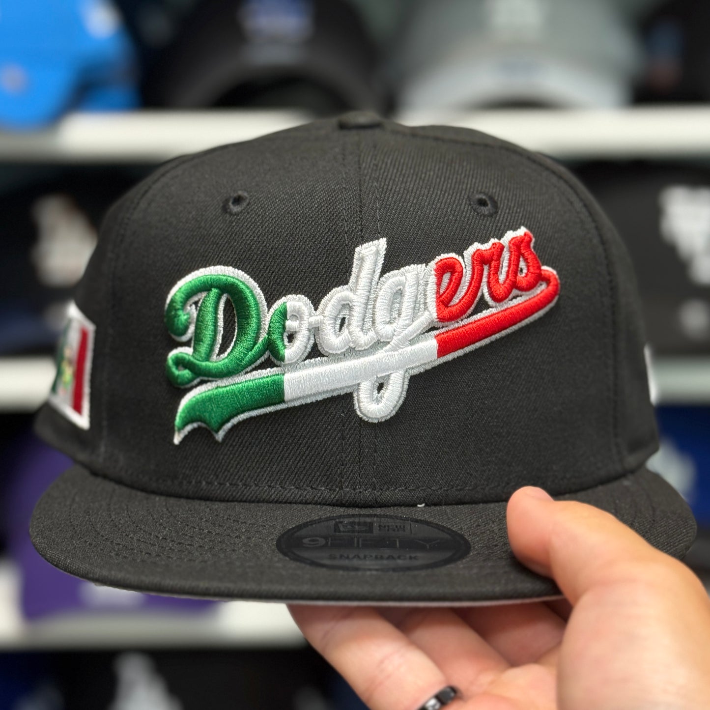 New Era Los Angeles Dodgers 'Mexico Script' 9FIFTY Snapback Black