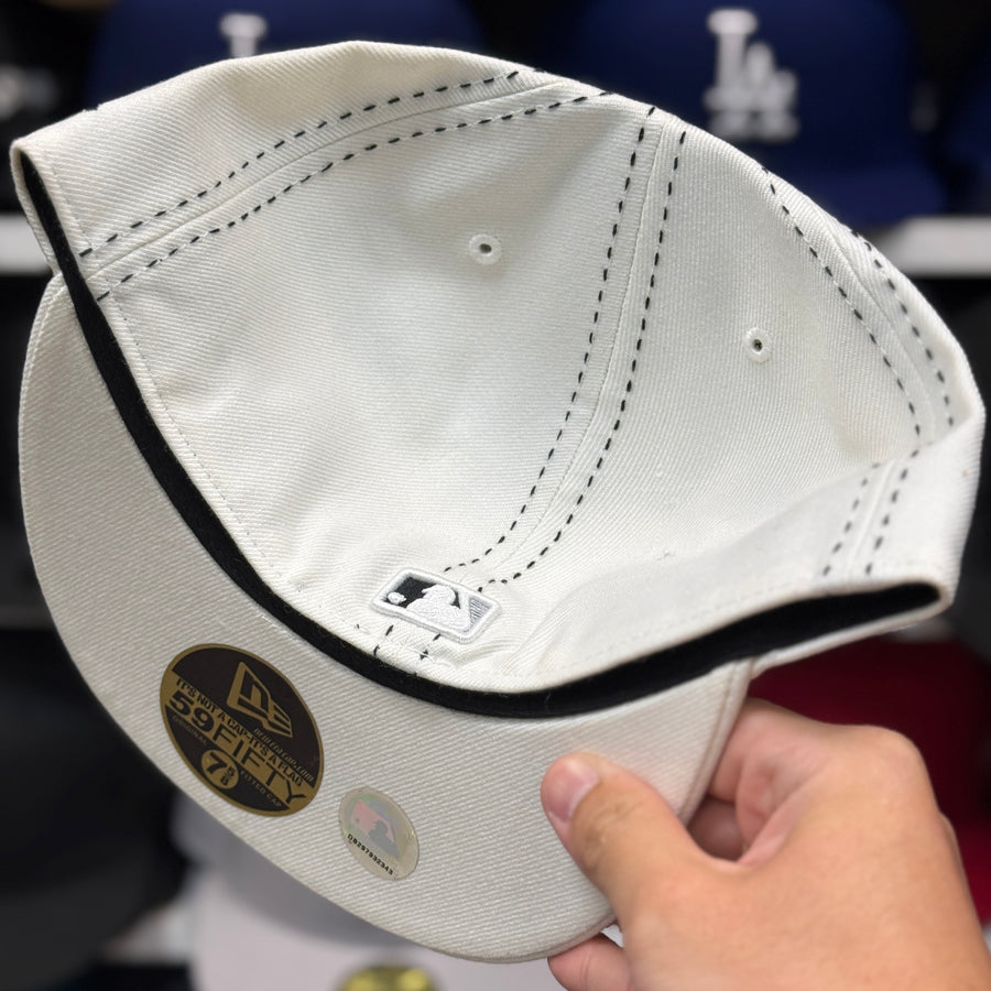 New Era Los Angeles Dodgers Stitch White 59FIFTY Fitted Hat - Product Image