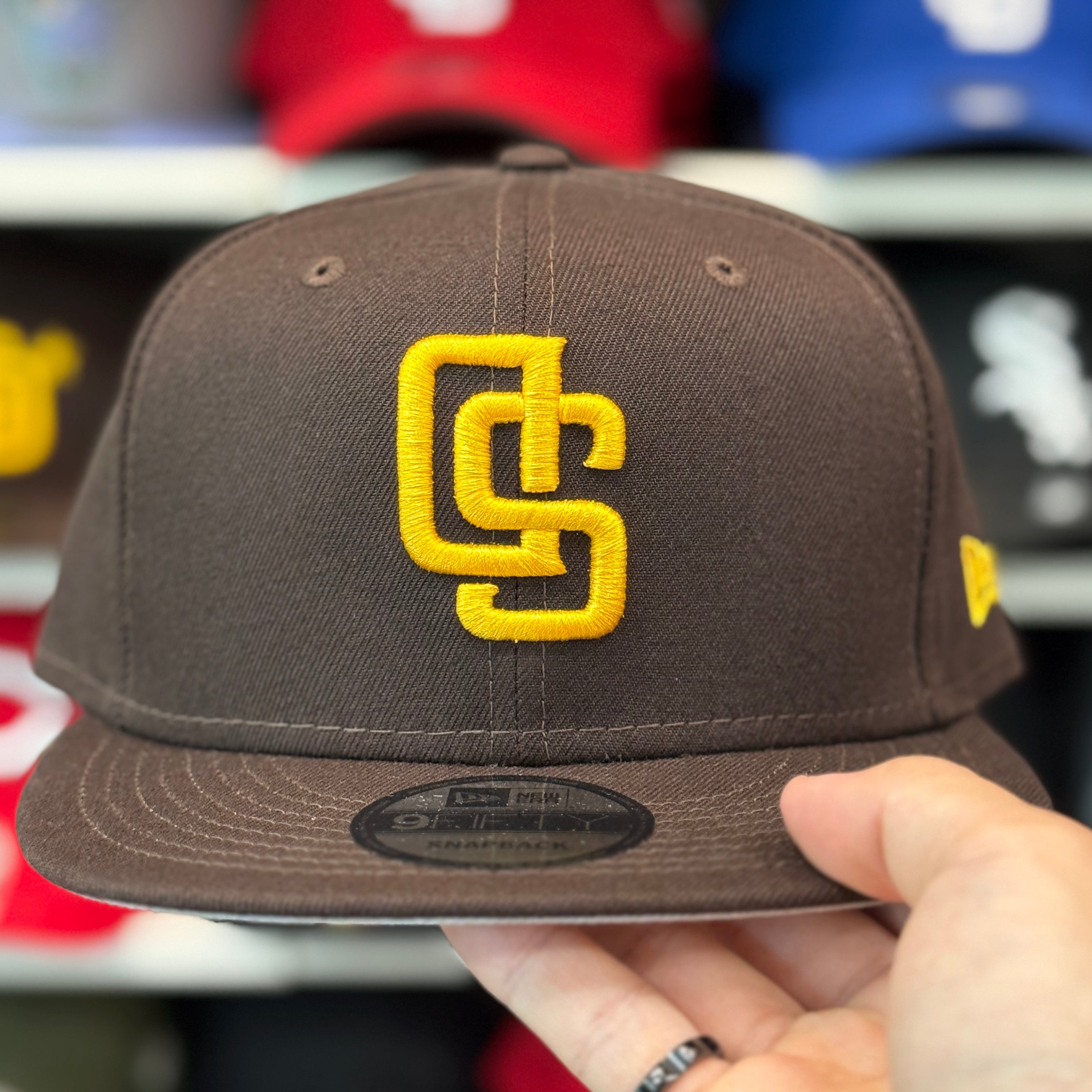 New Era San Diego Padres 'Upside Down Logo' Brown 9FIFTY Snapback - Product Image