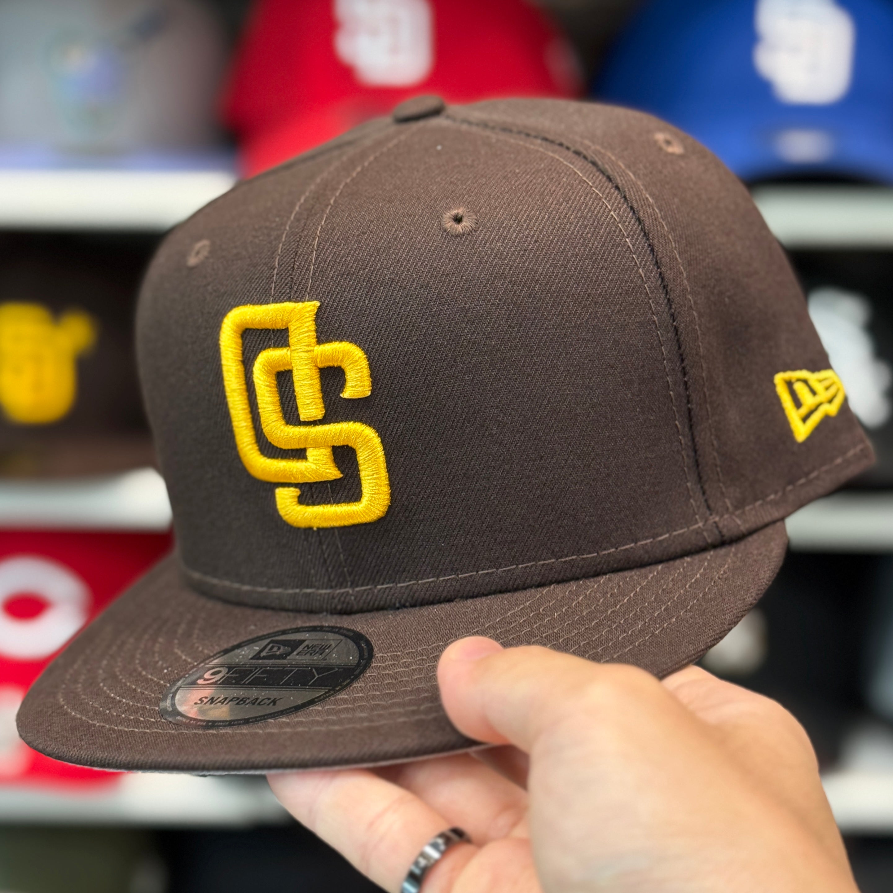 New Era San Diego Padres 'Upside Down Logo' Brown 9FIFTY Snapback - Product Image