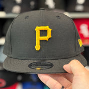 New Era Pittsburgh Pirates Black/Yellow 9FIFTY Snapback - Product Image